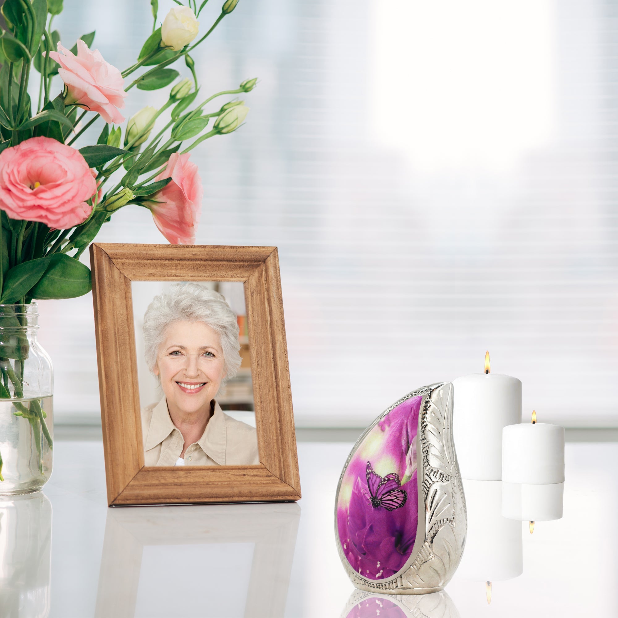M MEILINXU Butterfly & Flower Urn, Cremation Urns for Human Ashes - Display at Home or Niche, Engraved Aluminum Tear Drop Urn for Ashes Adult Female & Male